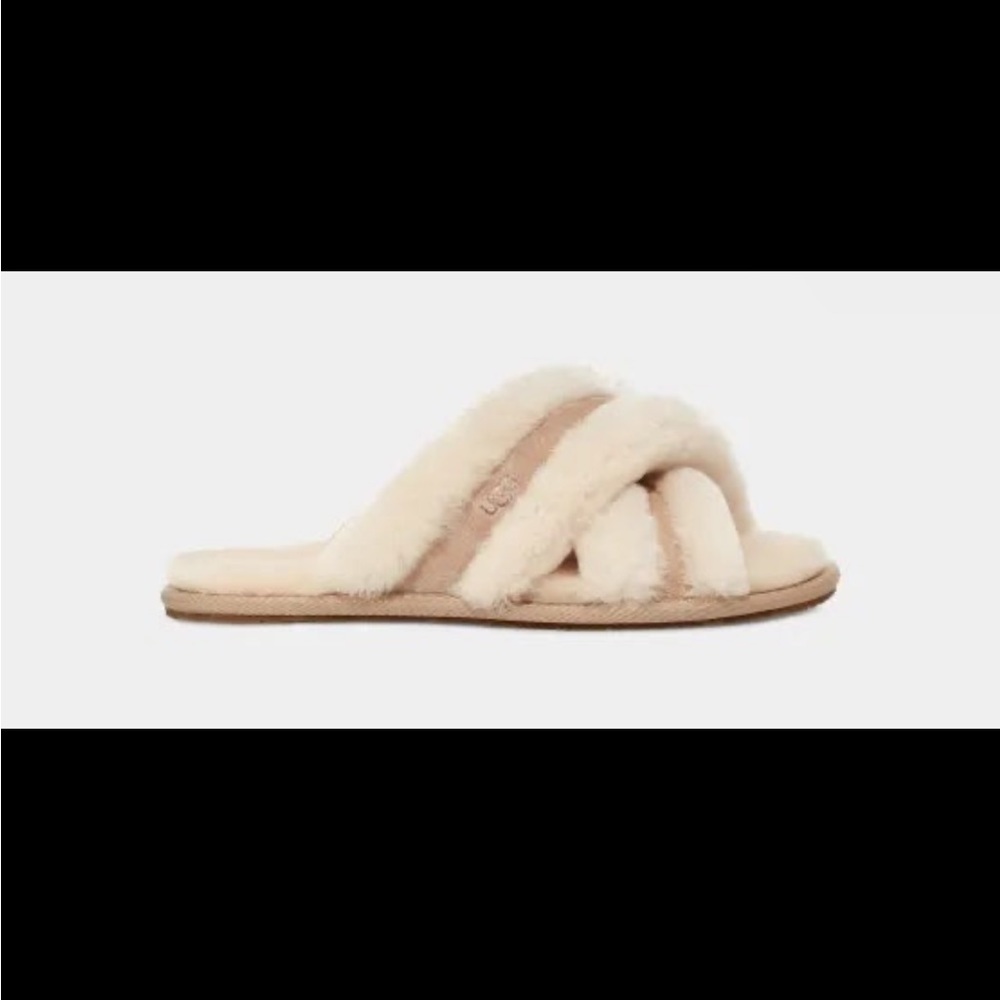 UGG Scuffita Slipper